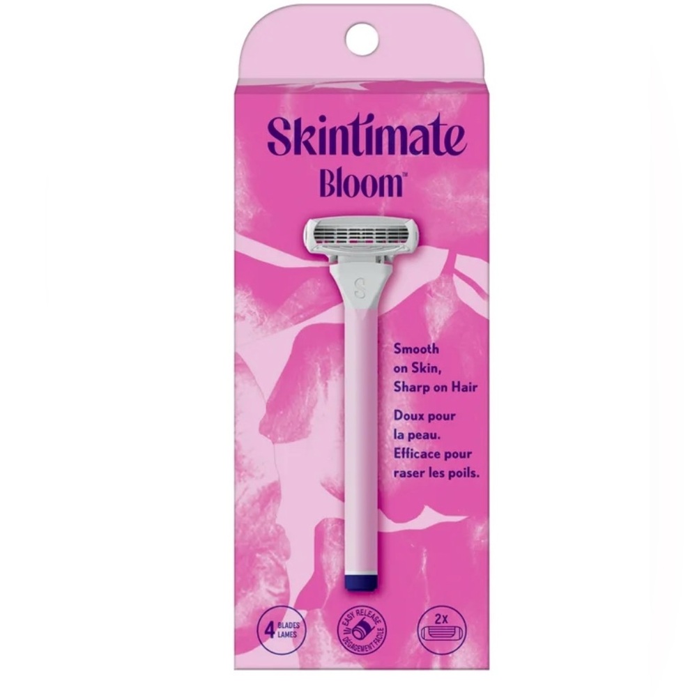 Skintimate Bloom Women's Razor - 2 four blade cartridge in the pack